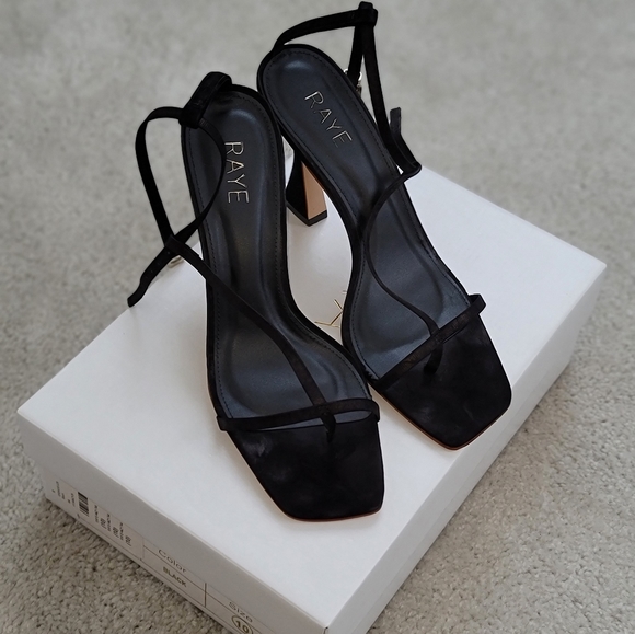 Raye Heels - Picture 2 of 4